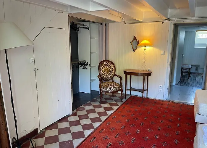 Maison centre-ville avec cour privée, plage à pied Les Sables-dʼOlonne