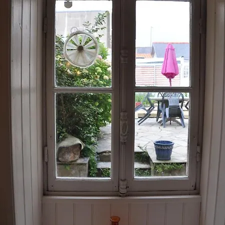 Maison De Famille Aux Sables D'olonne Feriehus